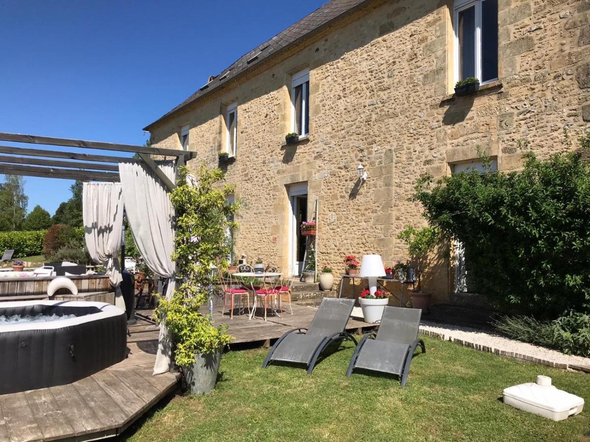 Le Clos Des Bories Sarlat-la-Caneda Bagian luar foto